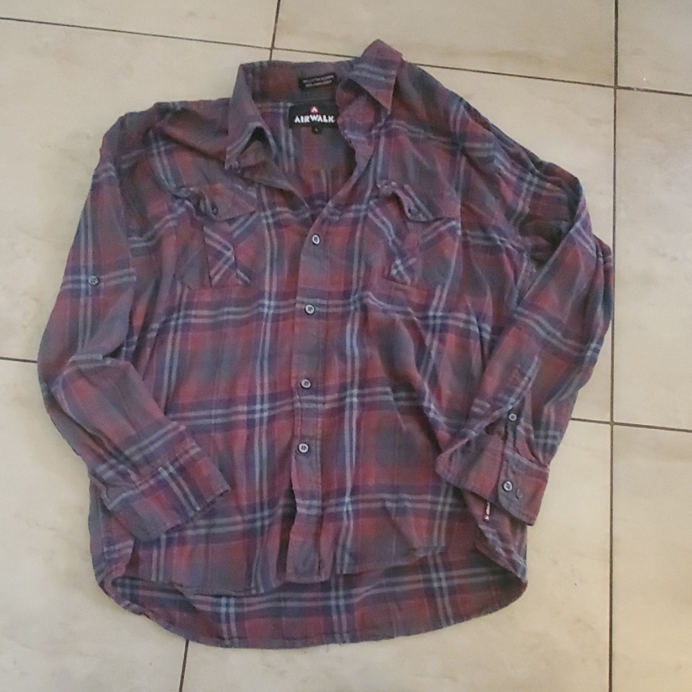 Air walk button up
